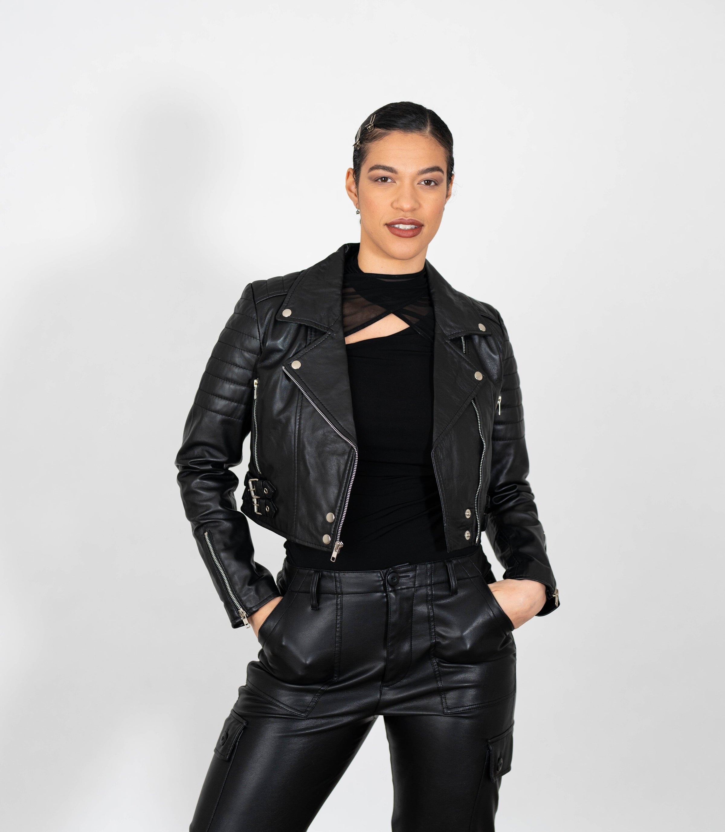 Women's Cropped Biker Style Leather Jacket - Black