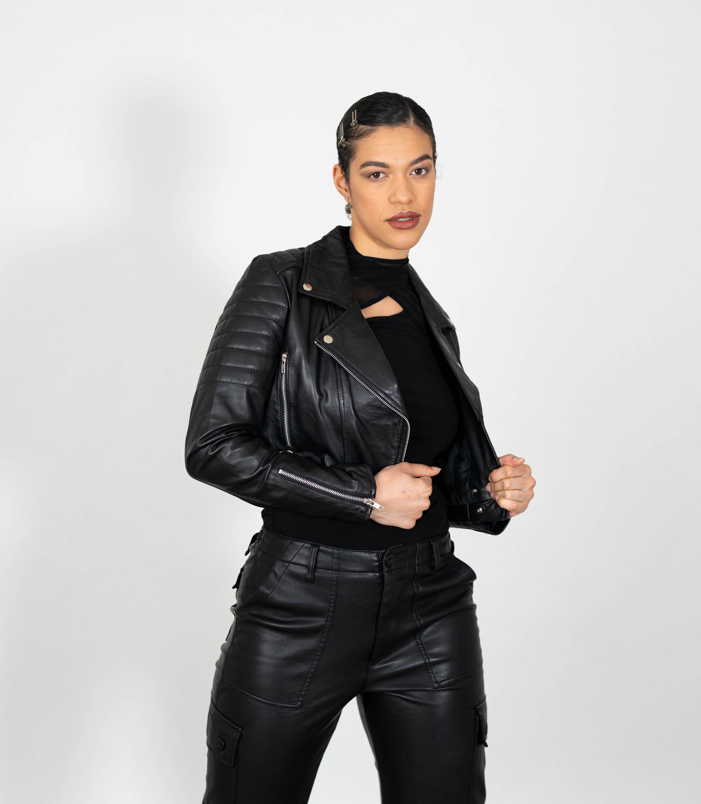 Women's Cropped Biker Style Leather Jacket - Black