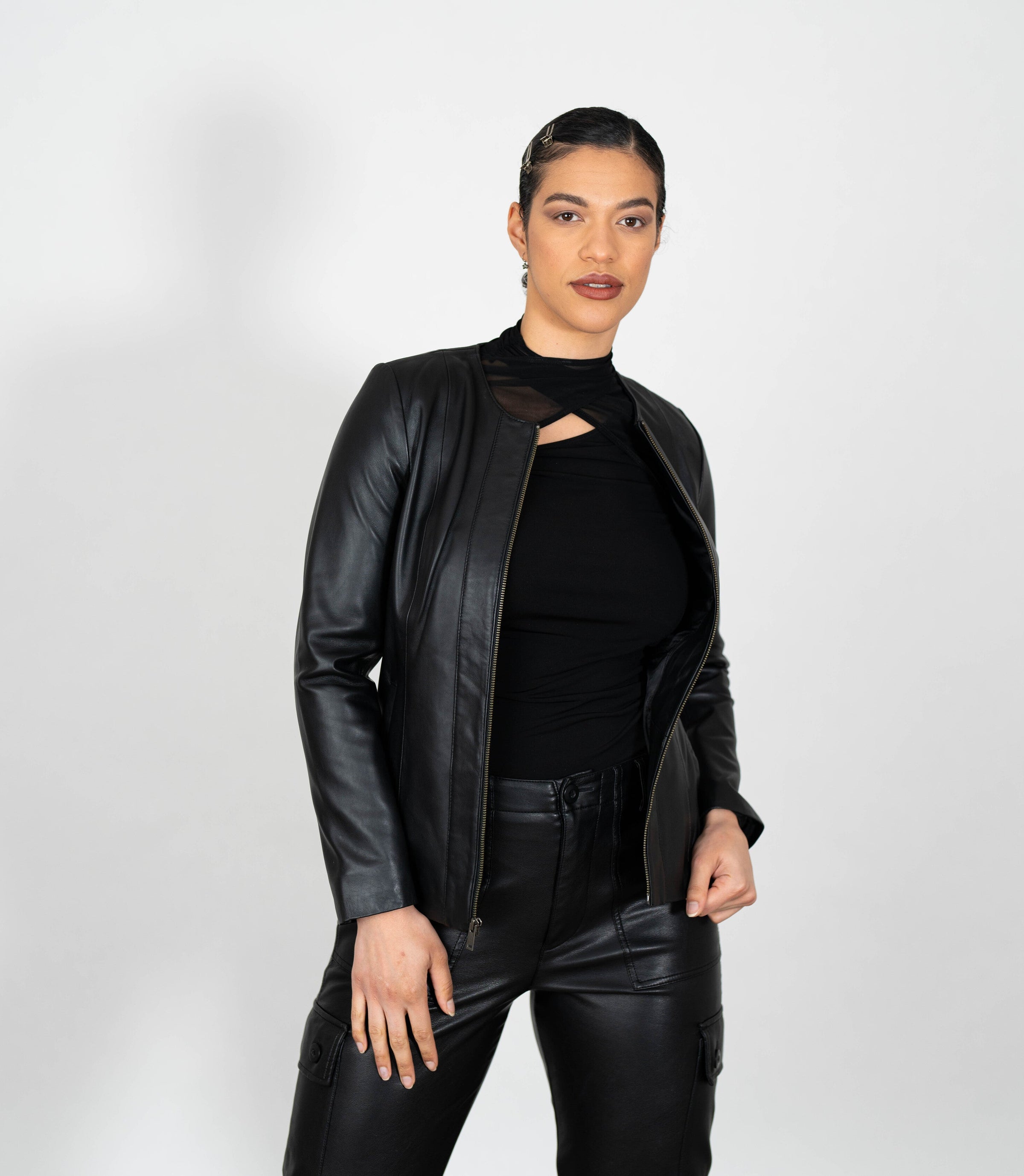 Women's Collarless Classic Leather Jacket - Black