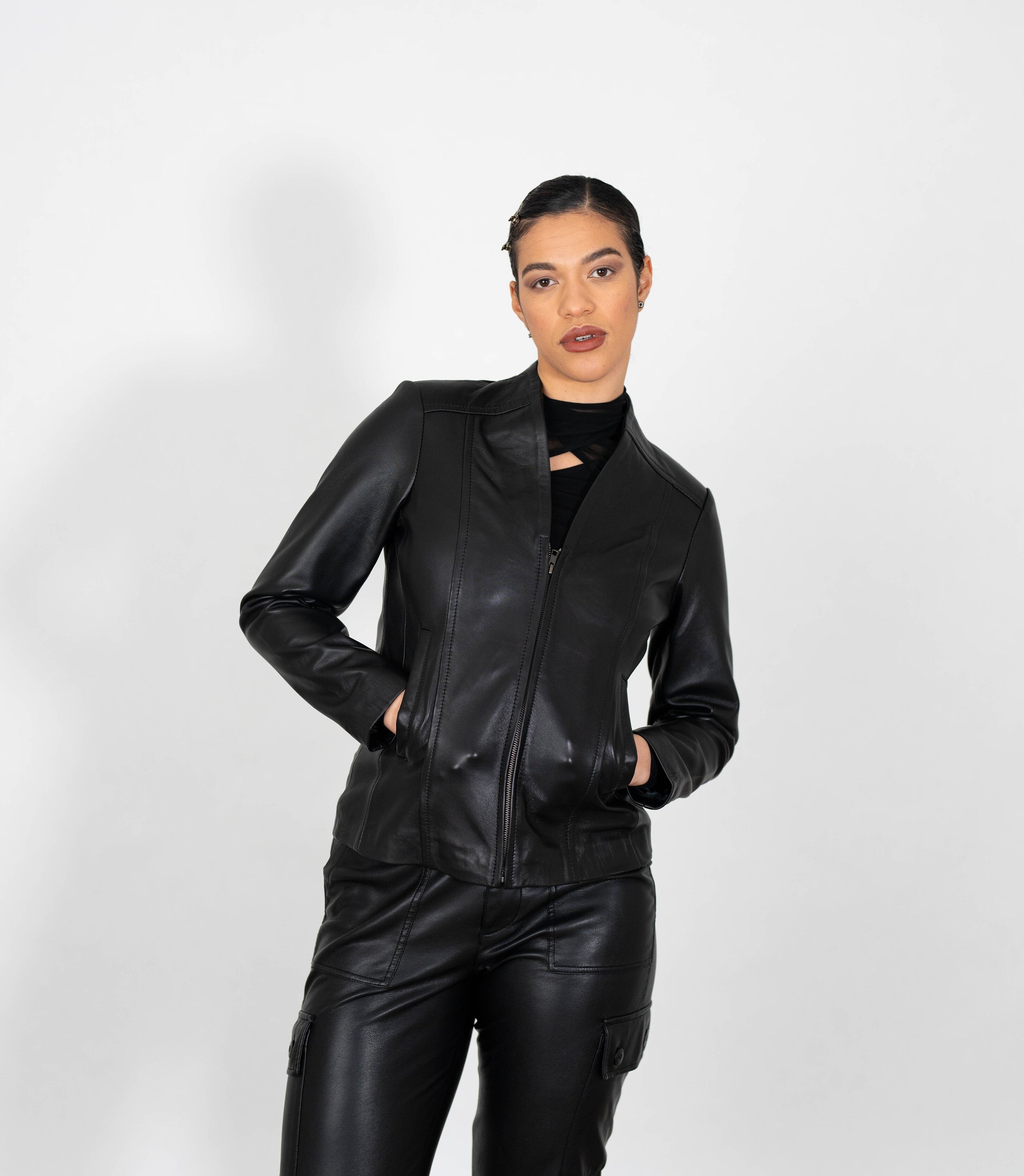 Women's Classic Zip Up V-Neck Leather Jacket - Black